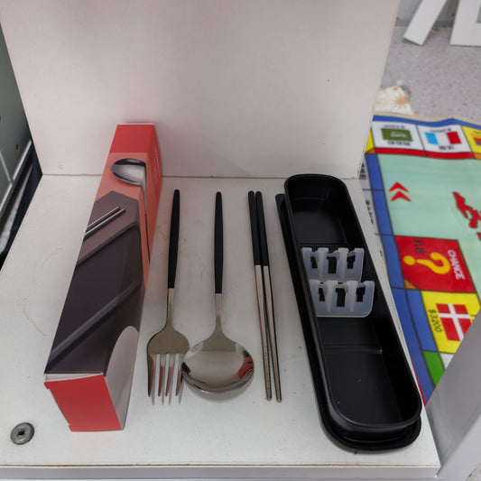 Morento stainless steel cutlery portable set